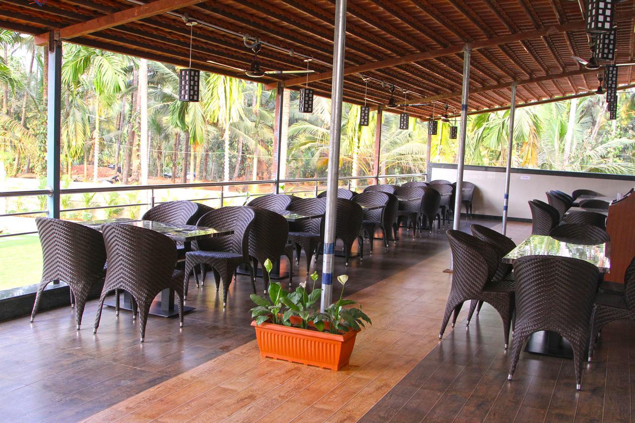 Hotel Kateel International Karkal Buitenkant foto