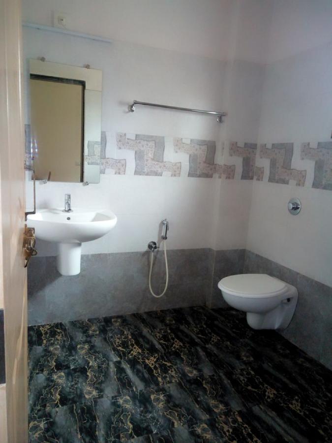Hotel Kateel International Karkal Buitenkant foto